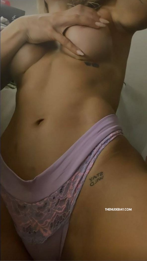 Ingrid Vasconcelos Nude18